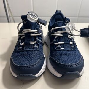 Reima ToddlerLightweight Luontuu Sneakers - Size 8